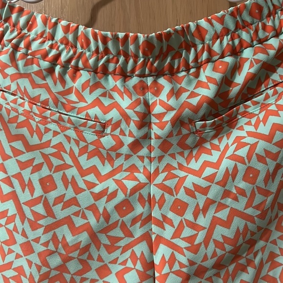 The Limited Women's Printed Elastic Wait Tie Waist Pull-On Shorts Orange Size M‍ - Picture 8 of 8